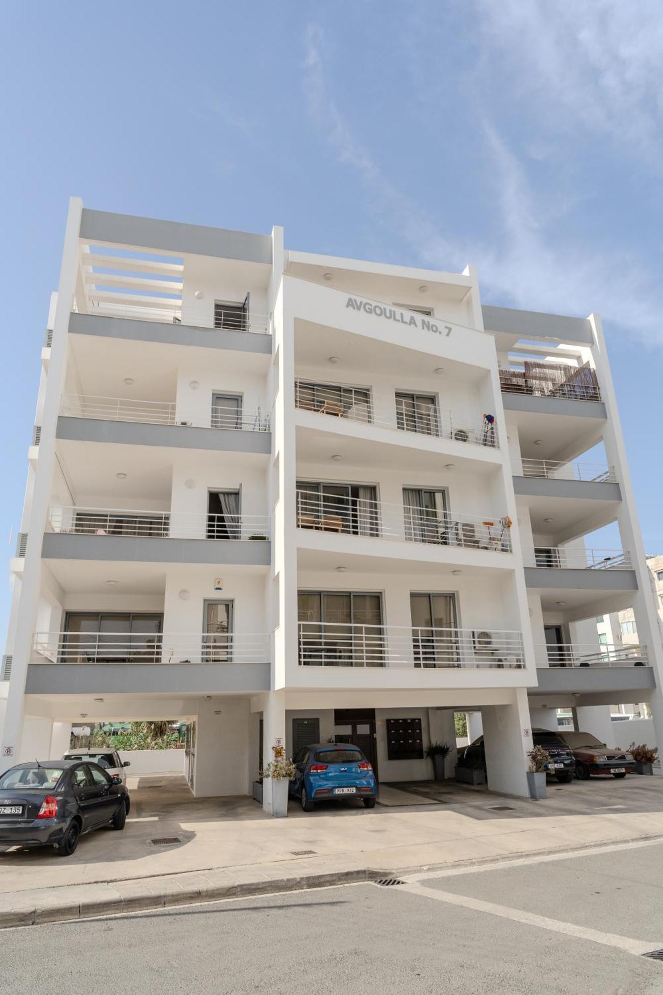 Violet Dusk City Center Flat Larnaca Exteriér fotografie